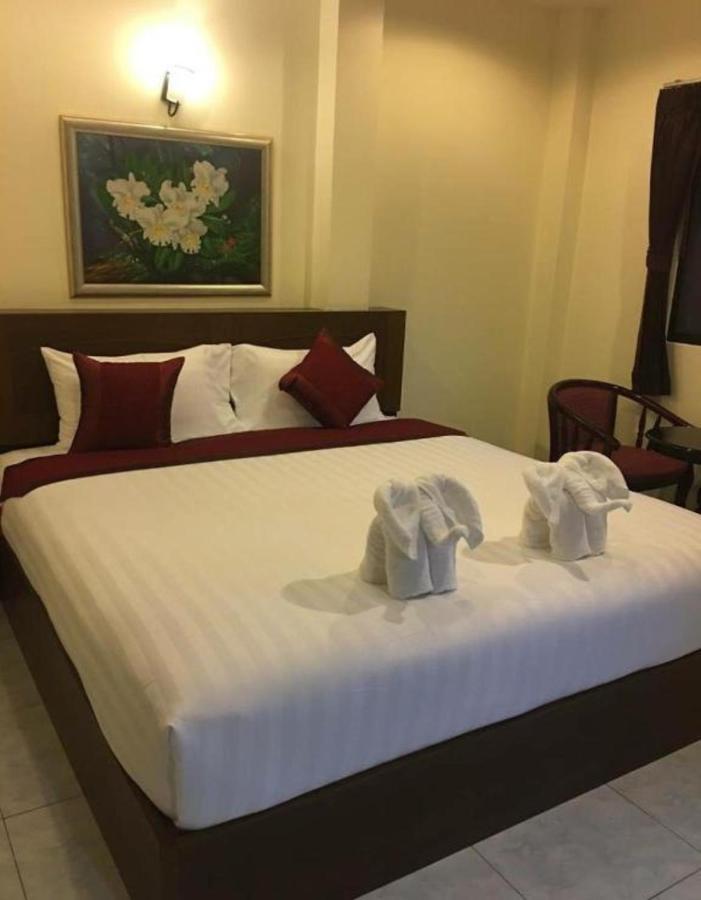 Db Residence Patong Kültér fotó