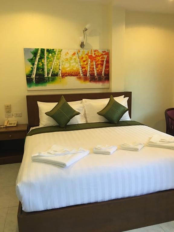 Db Residence Patong Kültér fotó