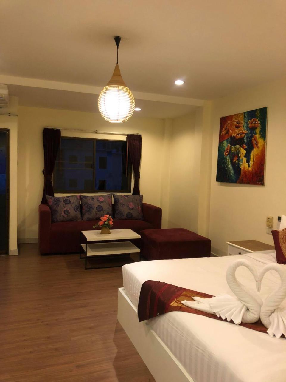 Db Residence Patong Kültér fotó