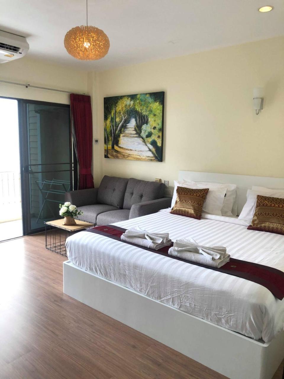 Db Residence Patong Kültér fotó